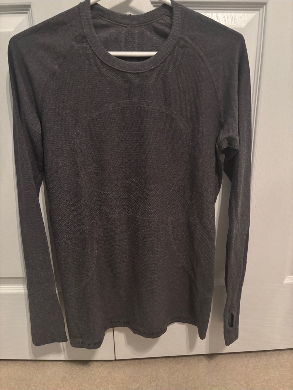 Women’s Lulu Swiftly long sleeve tee